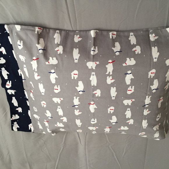 🐻❄️Flannel Pillowcases - Picture 3 of 9
